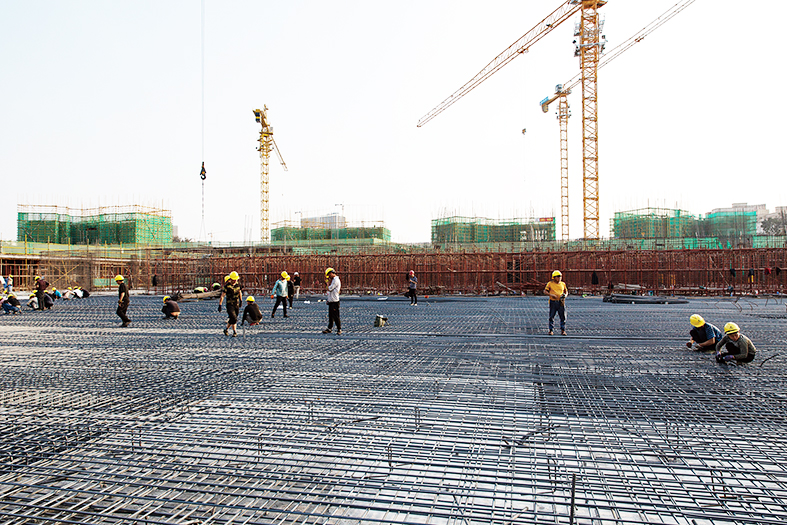 鋼筋密密麻麻全為萬丈高樓平地起。.jpg 鋼筋密密麻麻全為萬丈高樓平地起。.jpg